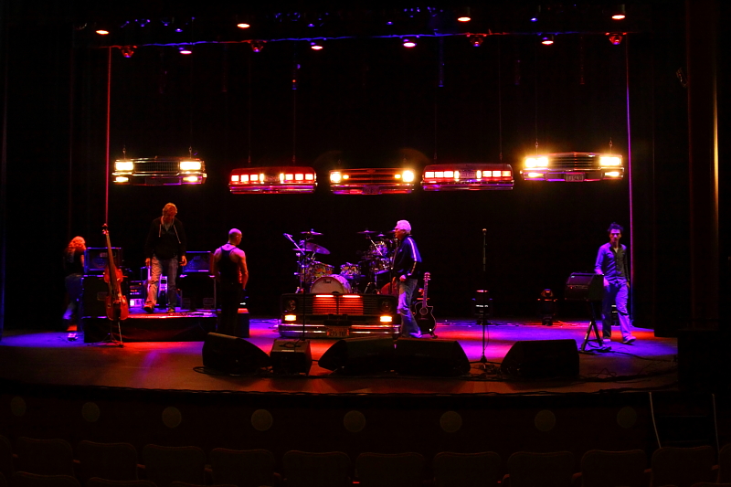 Golden Earring show rehearsels Vlaardingen September 19, 2011 Photo Tino Snelleman